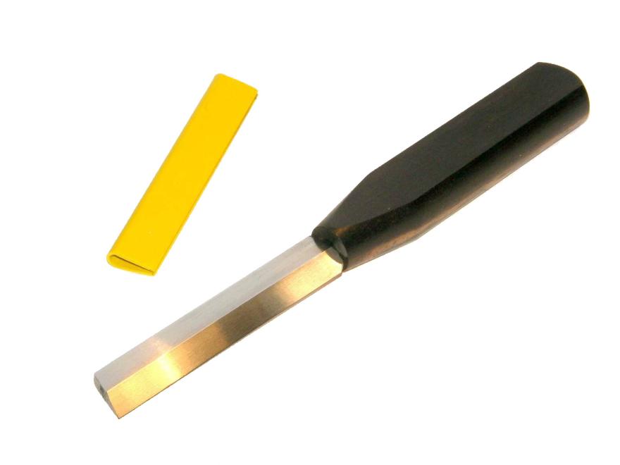 CHIARUGI reed knife: right-beveled, right-handers 